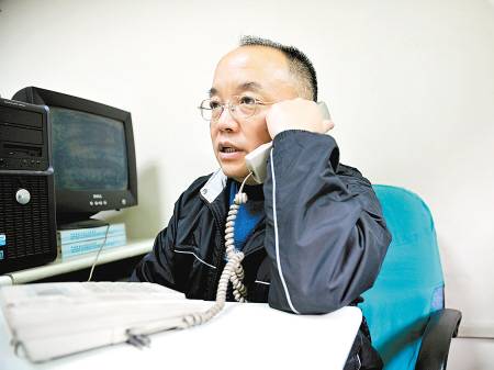 道路工地揚塵污染嚴重，居民可通過電話投訴揚塵超標