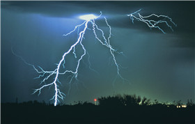 自動氣象環(huán)境監(jiān)測站綜合防雷電設(shè)計原則及實(shí)現(xiàn)方案 自動氣象環(huán)境監(jiān)測站綜合防雷電設(shè)計原則及實(shí)現(xiàn)方案